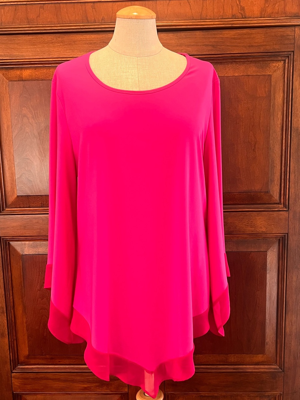 LAST TANGO Fuchsia Top With Chiffon Trim top - Large